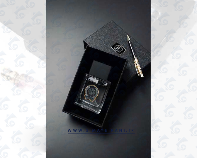 عطر تبلیغاتی ۱۰۰ میل